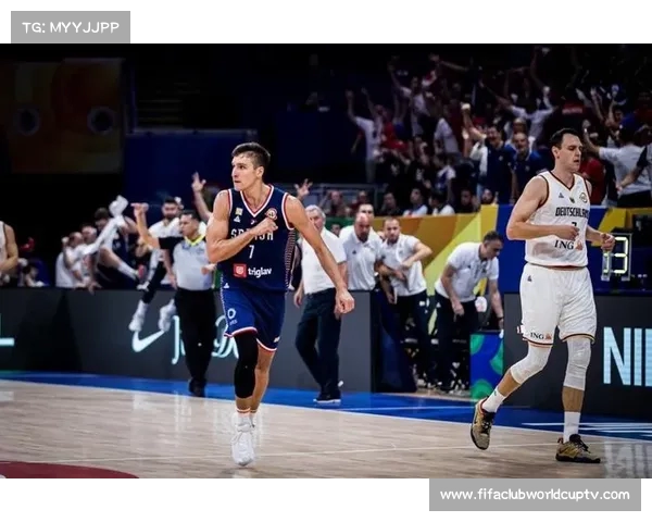 施罗德引领五后卫阵容 东契奇荣耀入选男篮世界杯最佳阵容 施罗德引领五后卫阵容 东契奇荣耀入选男篮世界杯最佳阵容